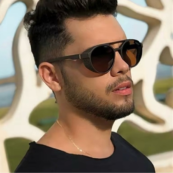 Retro Brown Round Sunglasses – Steampunk Side Shield Hipster UV400 Eyewear - Picture 10 of 10